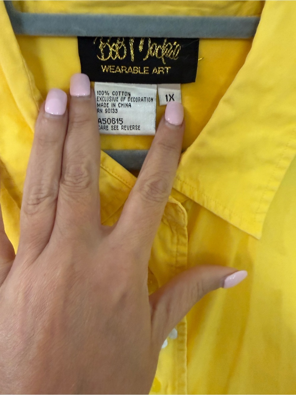 Vintage Bob Mackie 100% Cotton Yellow Button-Down Shirt with Floral Embroidery - Picture 6 of 9